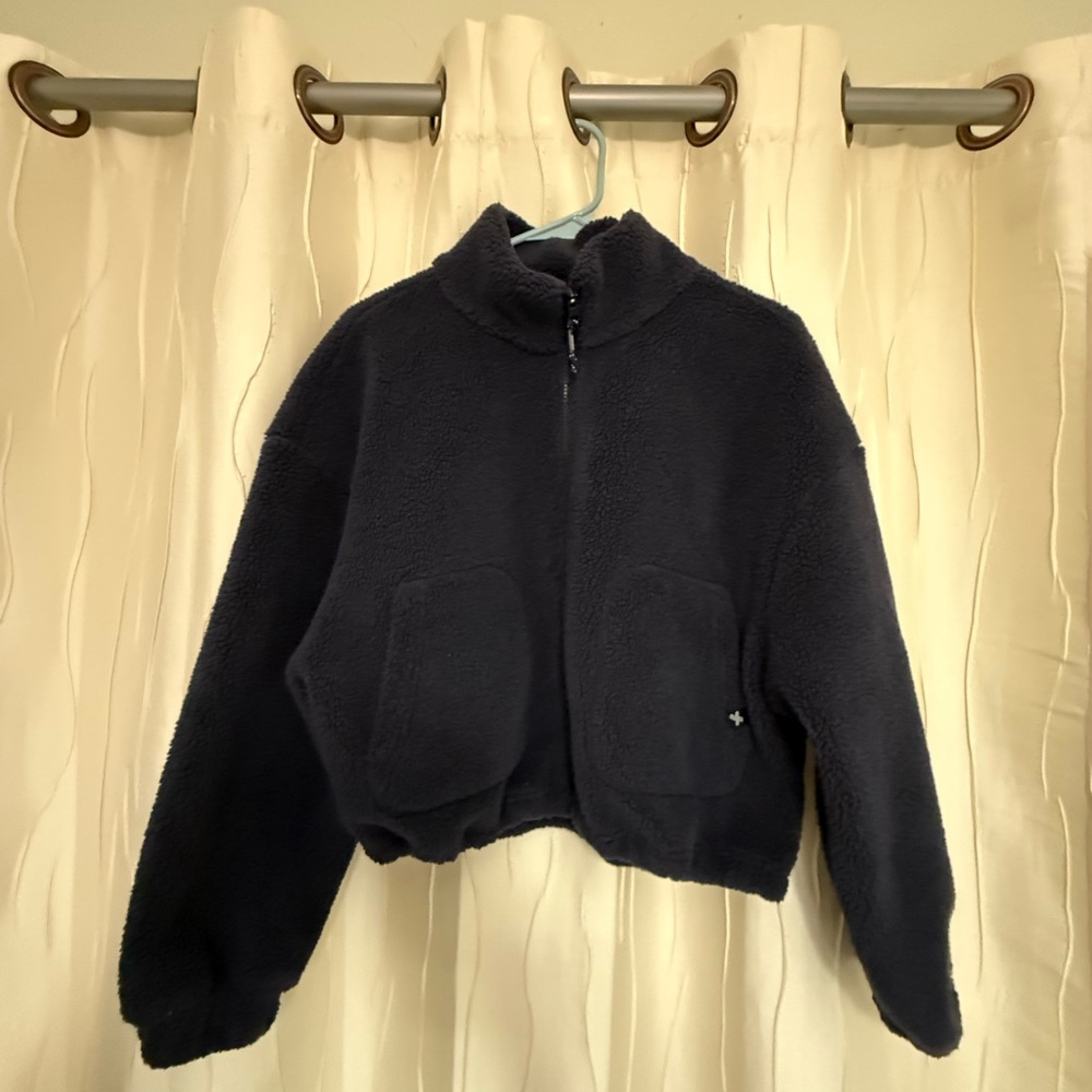 Xexymix Sherpa Crop Zip up Jacket in Dark Navy